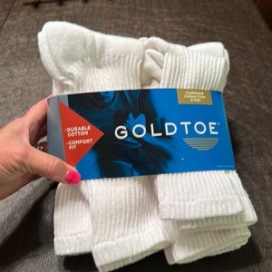 New Gold Toe White Crew Socks